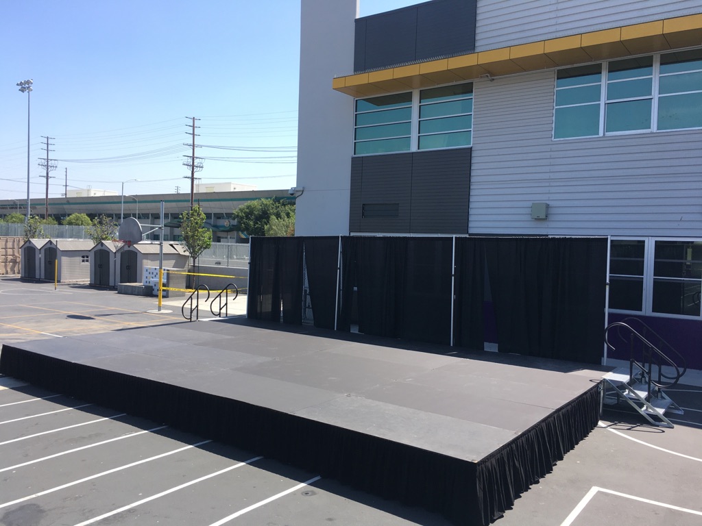 32ftx32ft Stage
